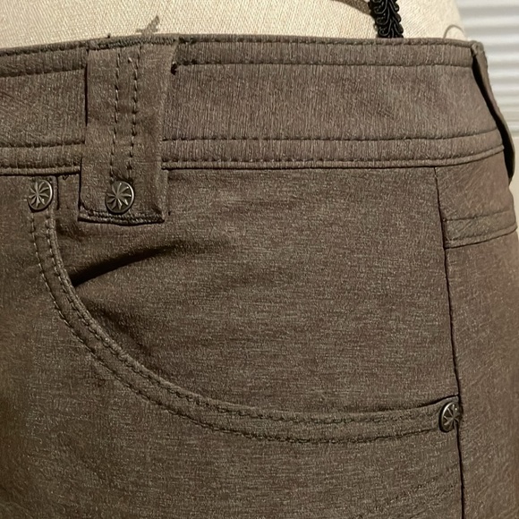 Athleta Take a Hike nylon skirt in dark heather gray - Picture 8 of 14